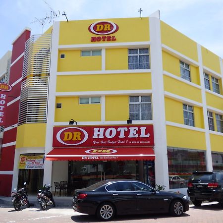 Dr Hotel Баян Лепас Екстериор снимка